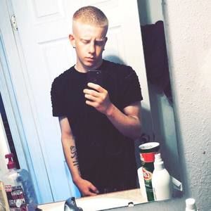 Meet your Posher, Tyler